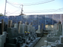 祥雲寺の墓地のソーラーパネル